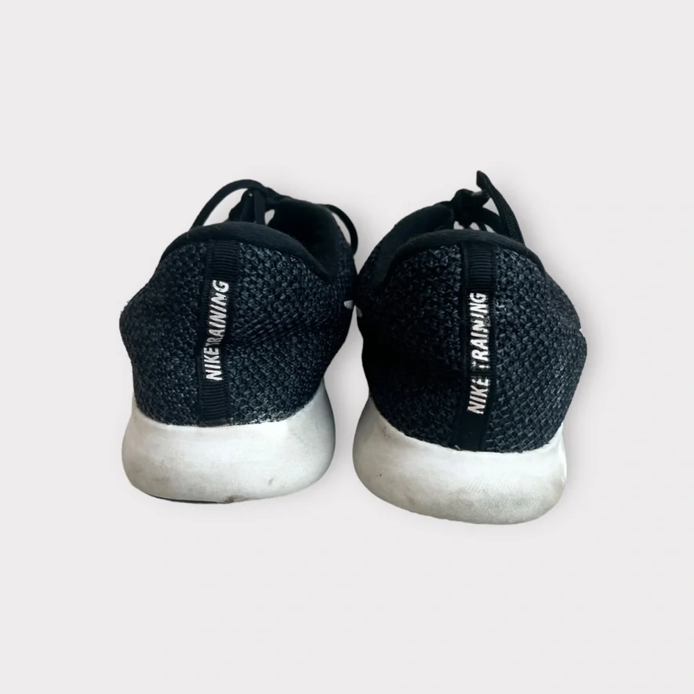 Nike women flex
